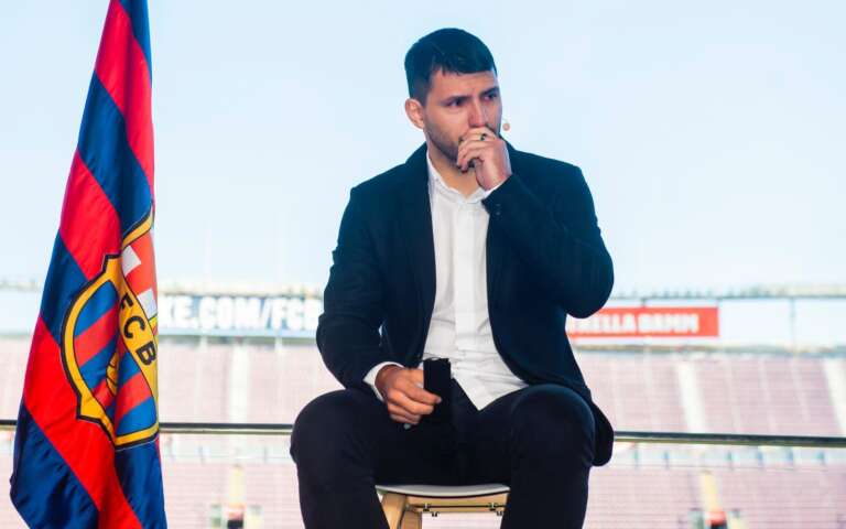 Aguero e l’addio al calcio: le lacrime che fanno male allo sport più bello del mondo